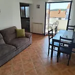 Lejlighed With Parking Space - 10429 Pula